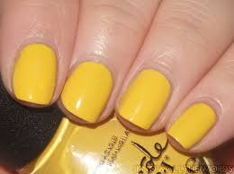 OPI Nicole LqrBee in the Moment